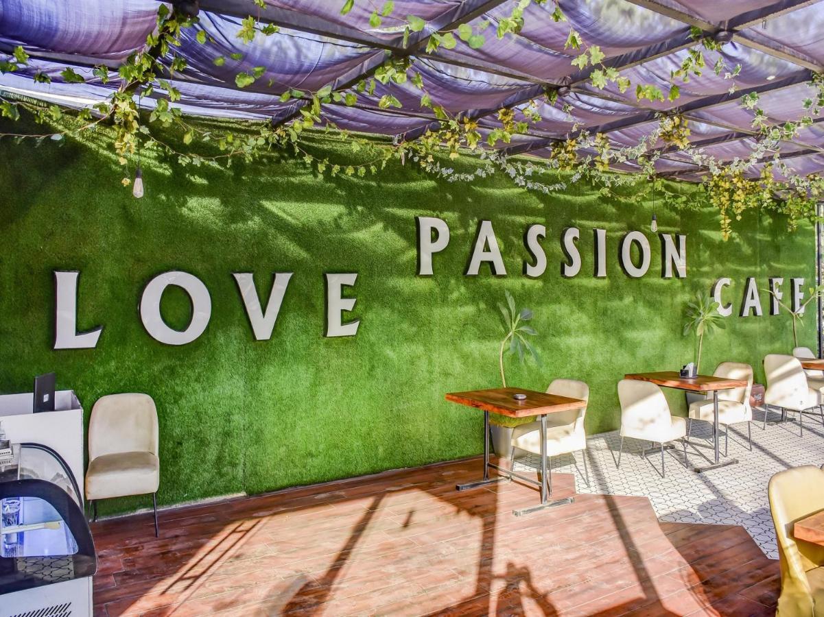 Oyo 78471 Hotel Platinum Bilāspur Eksteriør bilde